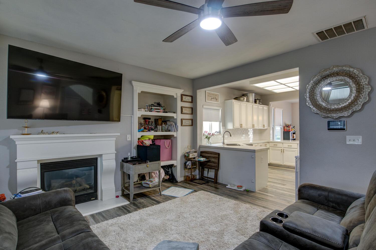 3006 Powers Ave, Riverbank, CA 95367