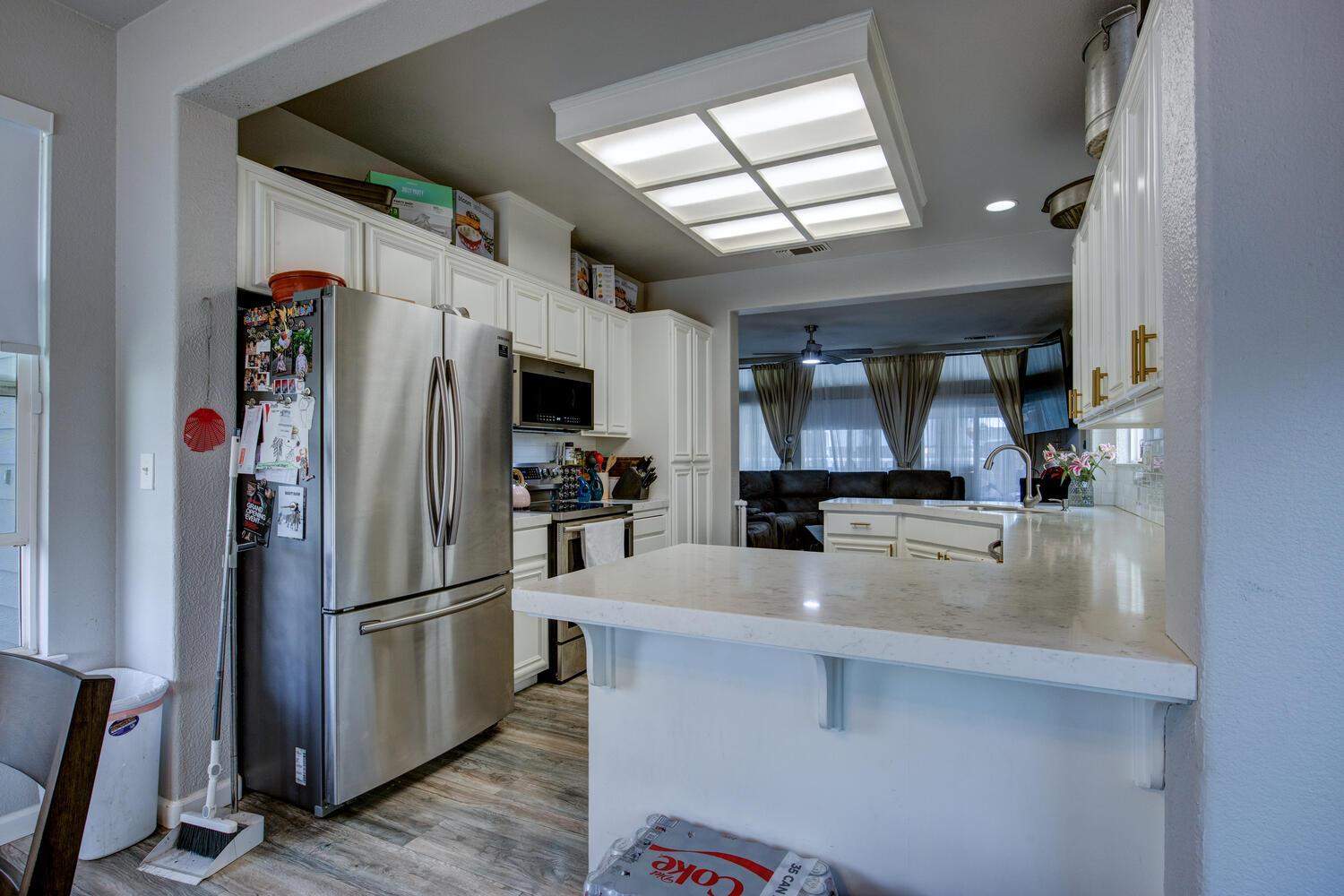 3006 Powers Ave, Riverbank, CA 95367