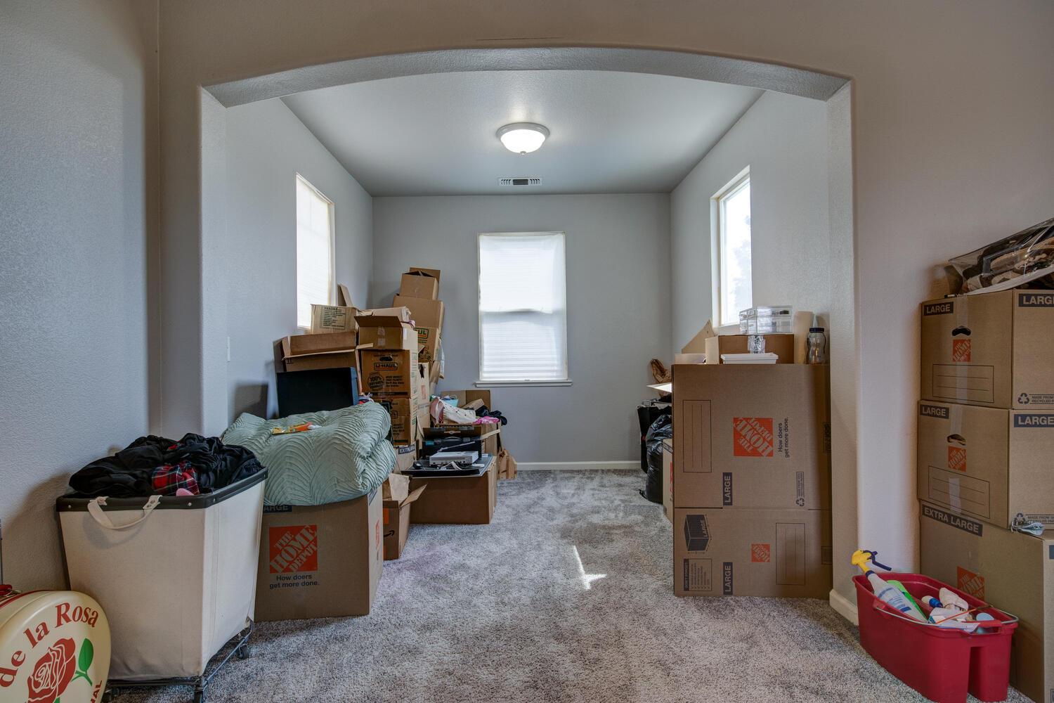 3006 Powers Ave, Riverbank, CA 95367