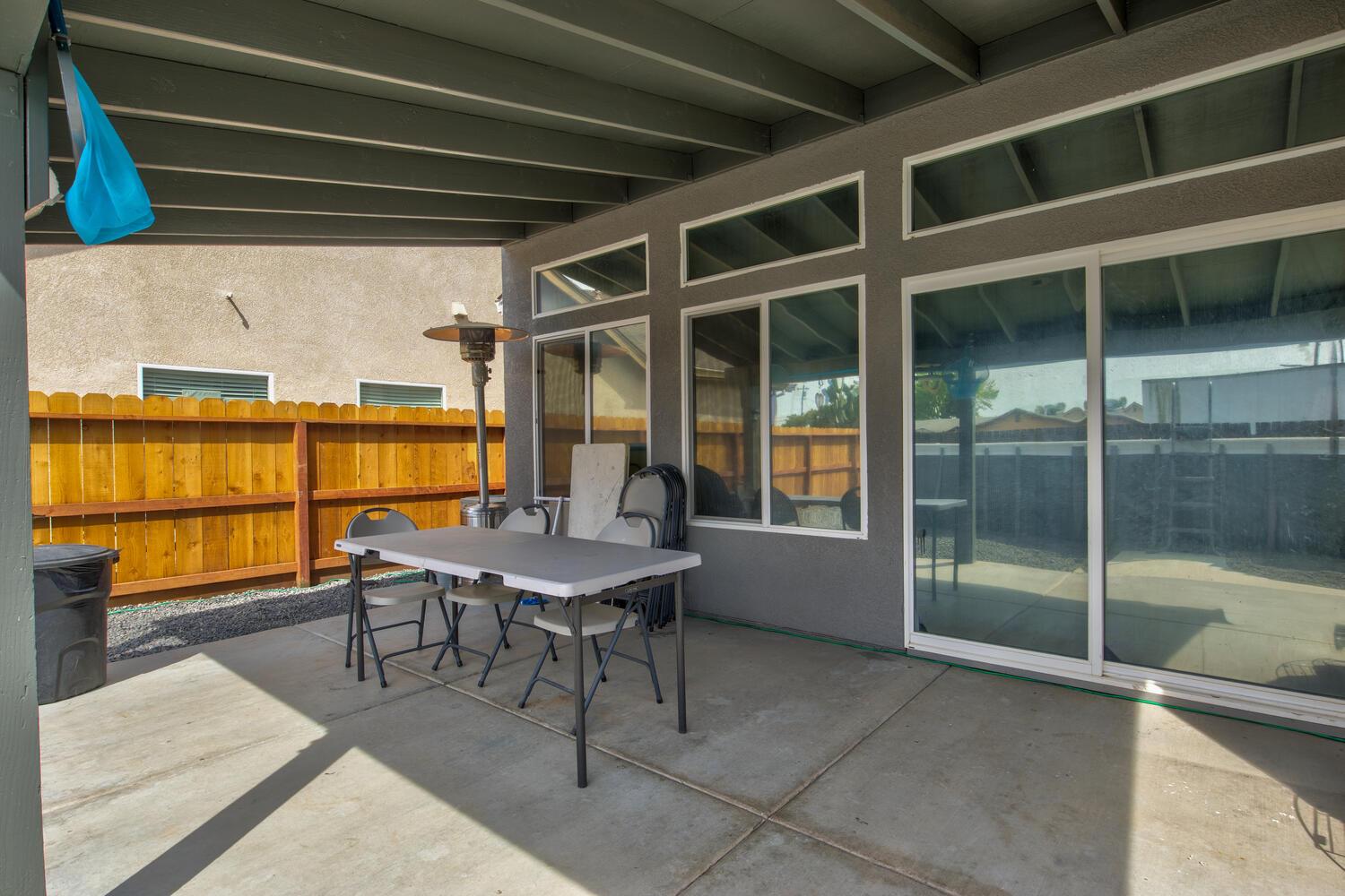 3006 Powers Ave, Riverbank, CA 95367