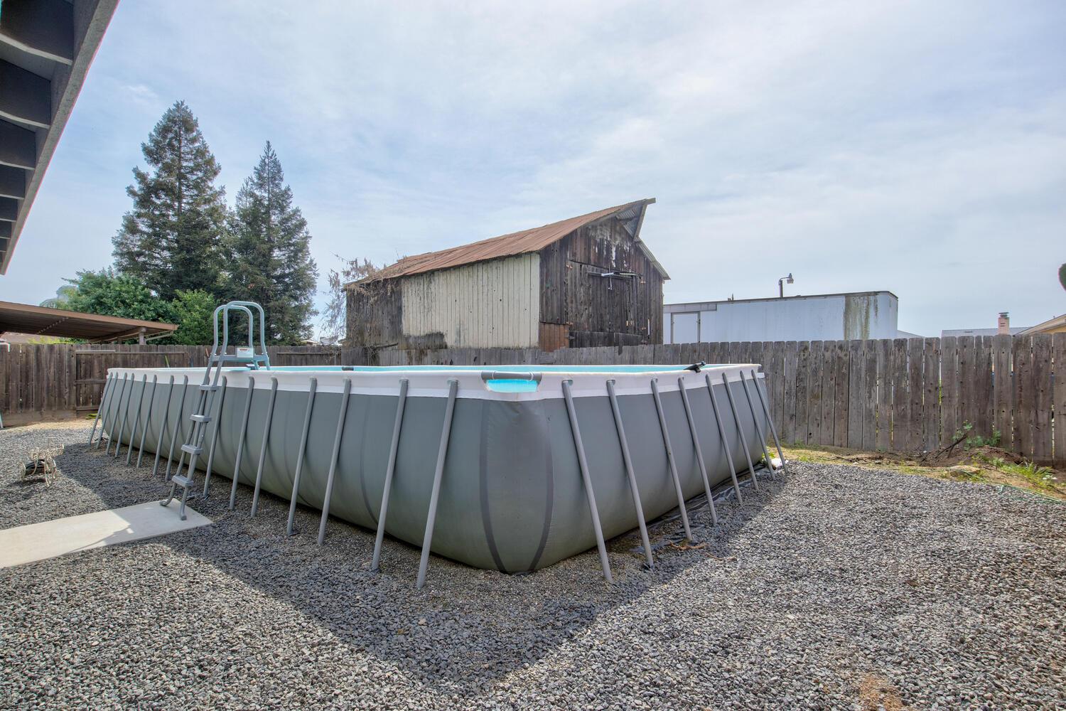 3006 Powers Ave, Riverbank, CA 95367