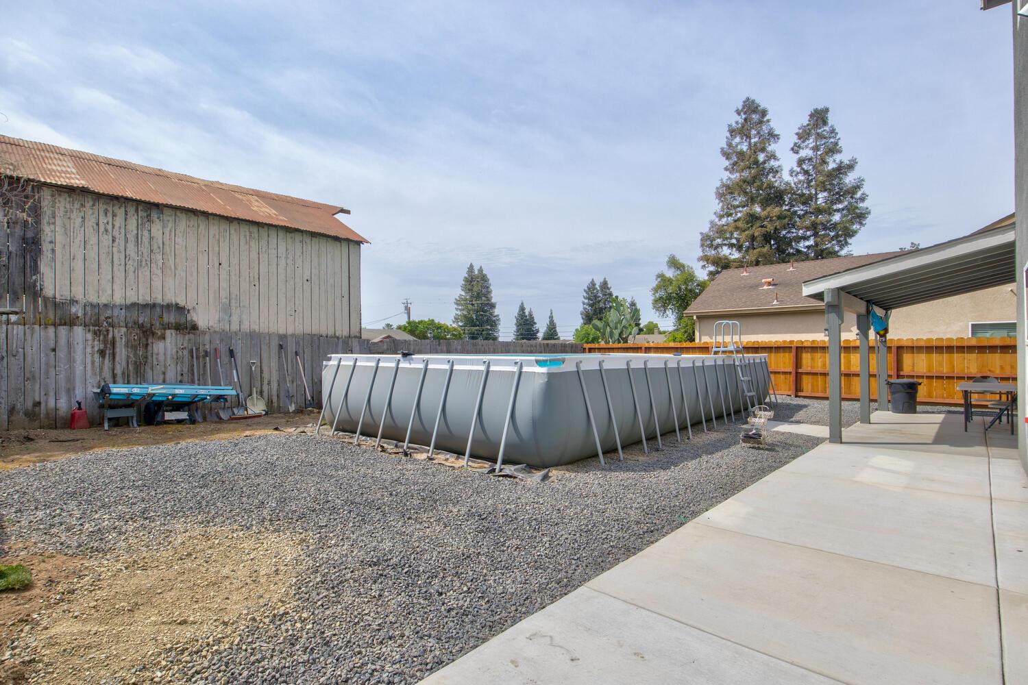 3006 Powers Ave, Riverbank, CA 95367