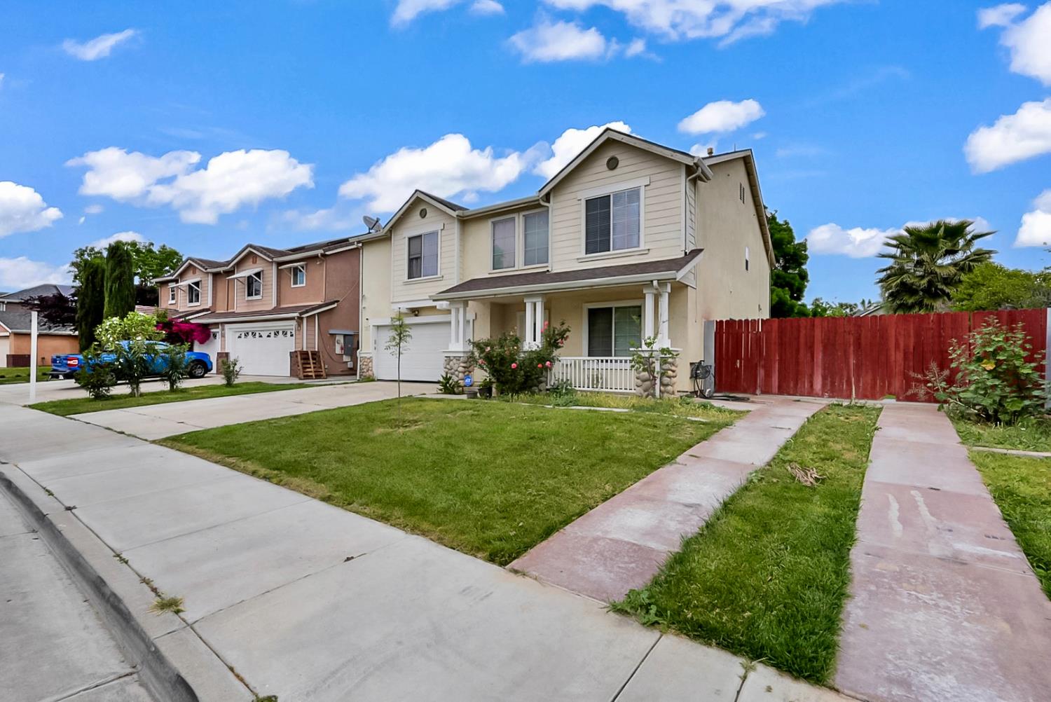 748 Heron Dr, Los Banos, CA 93635