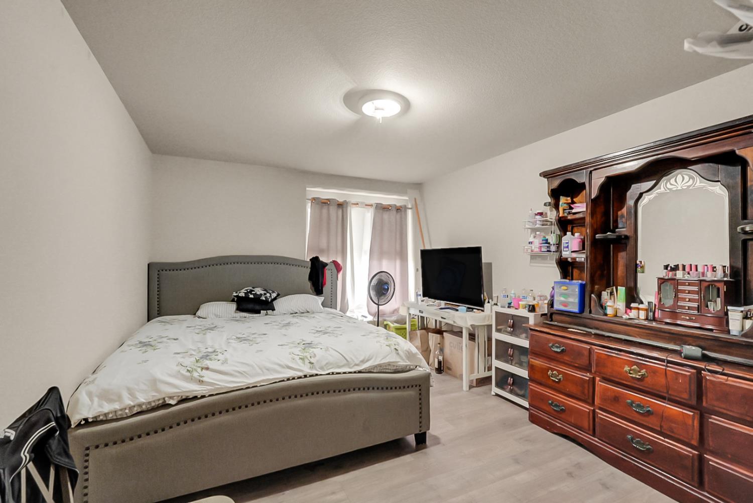 748 Heron Dr, Los Banos, CA 93635