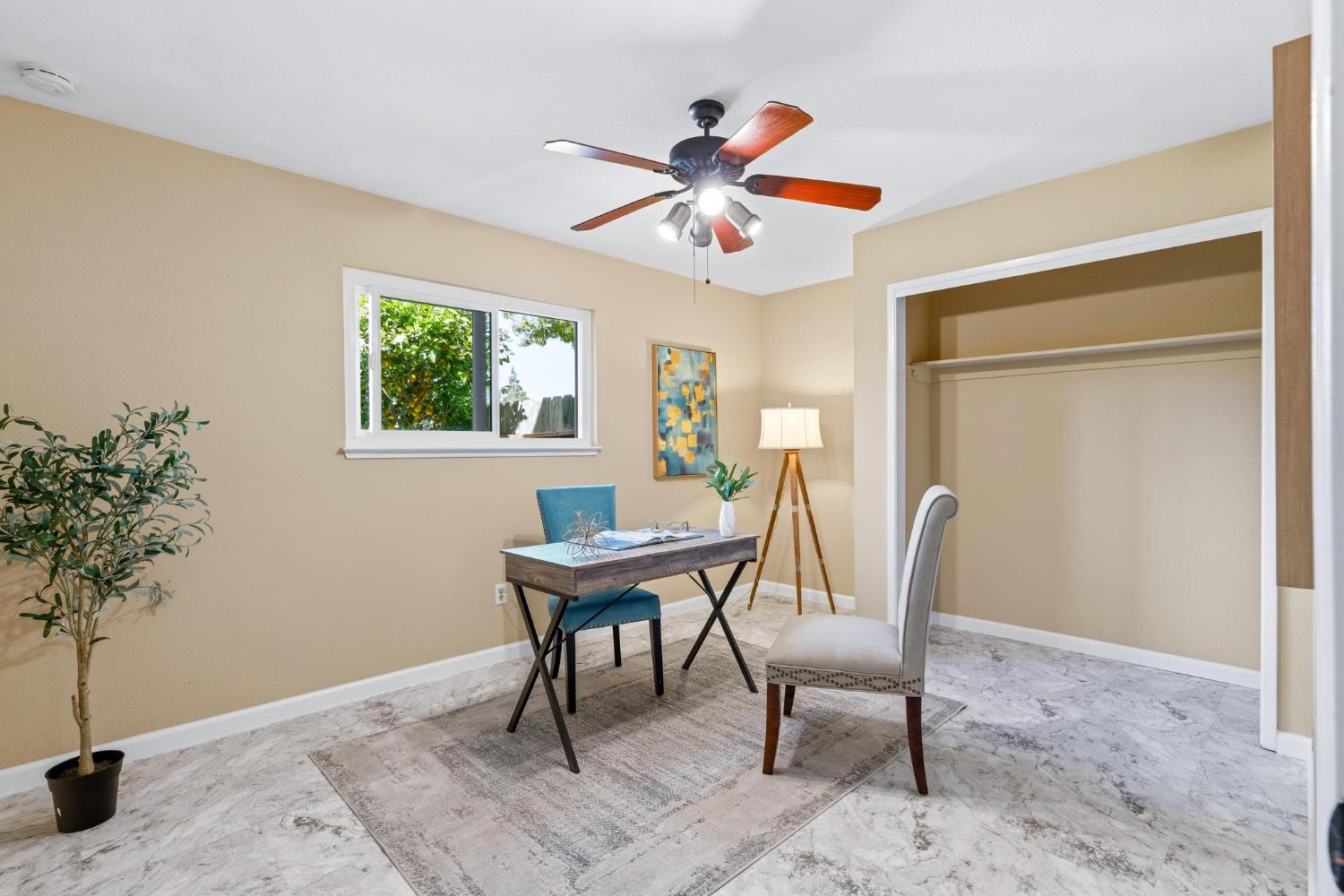 748 Melva Ave, Oakdale, CA 95361