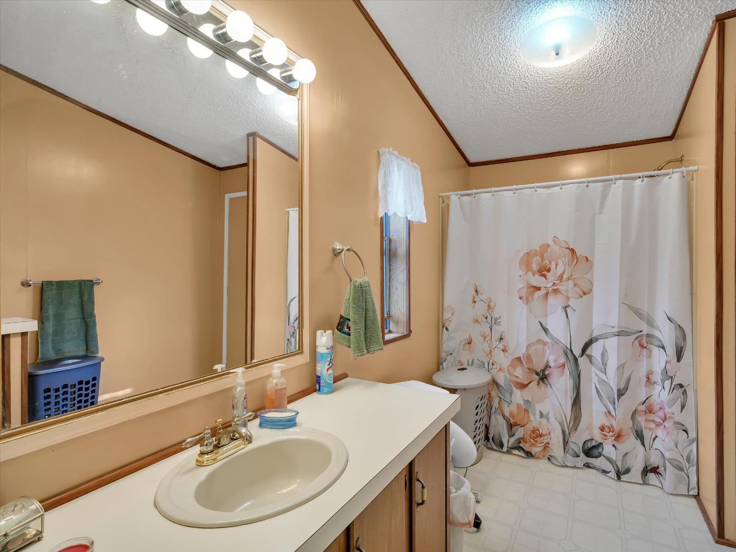 4501 Tomahawk Trl #7, Copperopolis, CA 95228