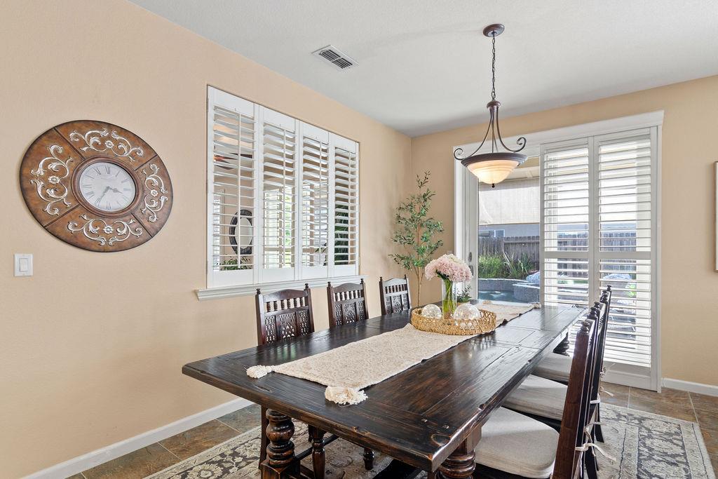 2104 Huxley Way, Modesto, CA 95356