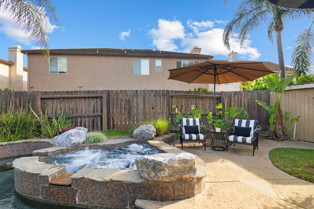 2104 Huxley Way, Modesto, CA 95356