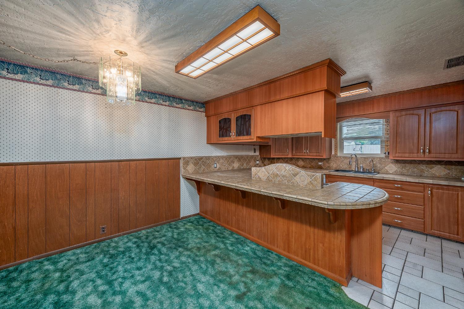 13230 4th St, Hickman, CA 95323