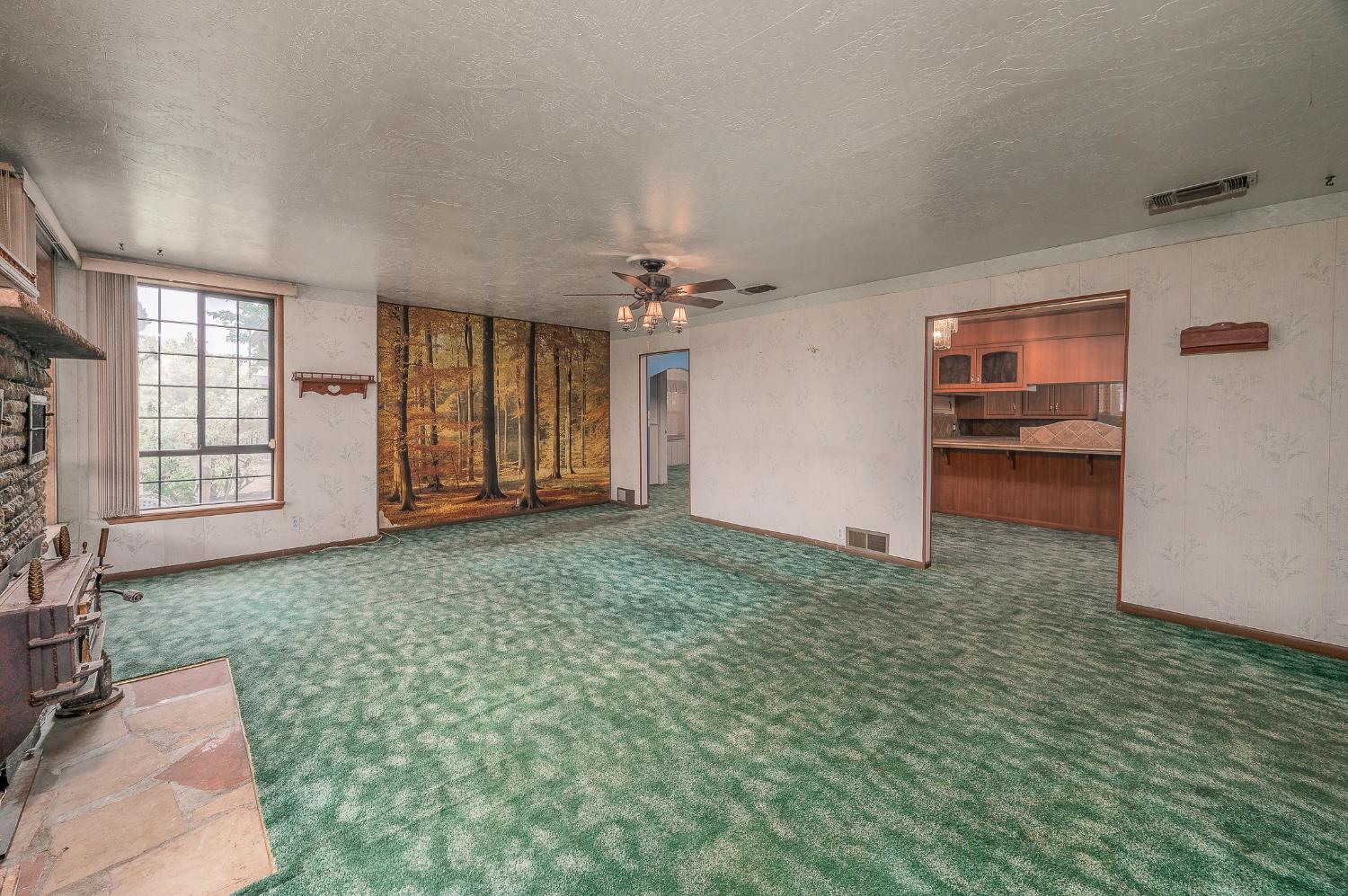 13230 4th St, Hickman, CA 95323