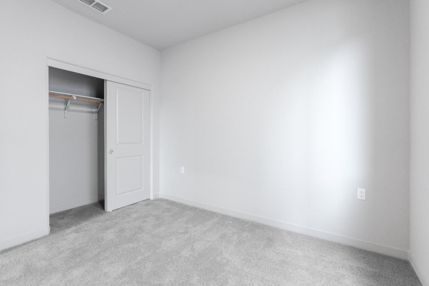 4735 Ariel St, Keyes, CA 95328