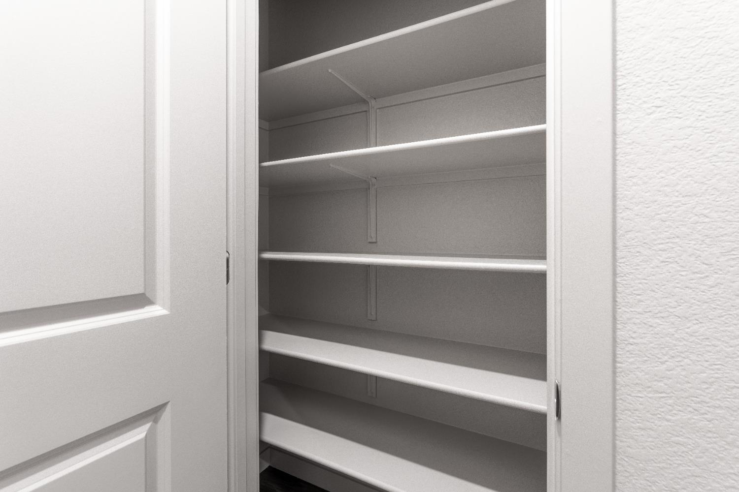 4735 Ariel St, Keyes, CA 95328