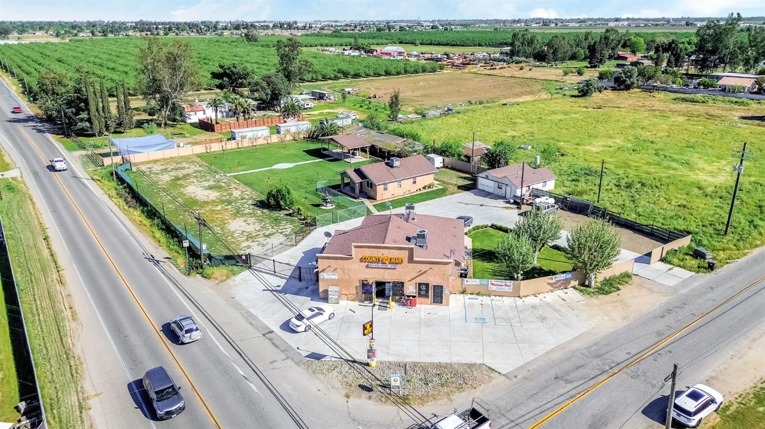 24110 Avenue 14, Madera, CA 93637