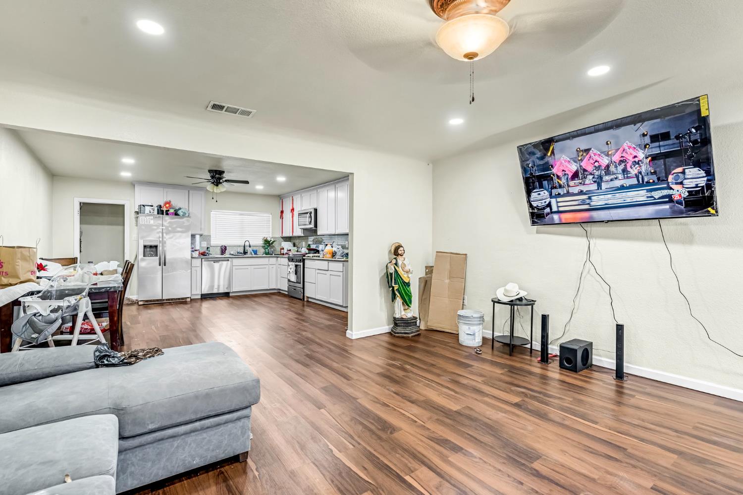 24110 Avenue 14, Madera, CA 93637