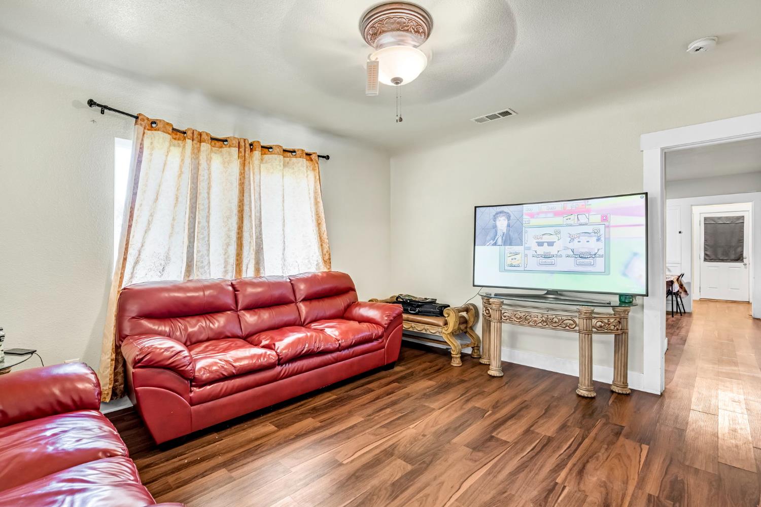 24110 Avenue 14, Madera, CA 93637