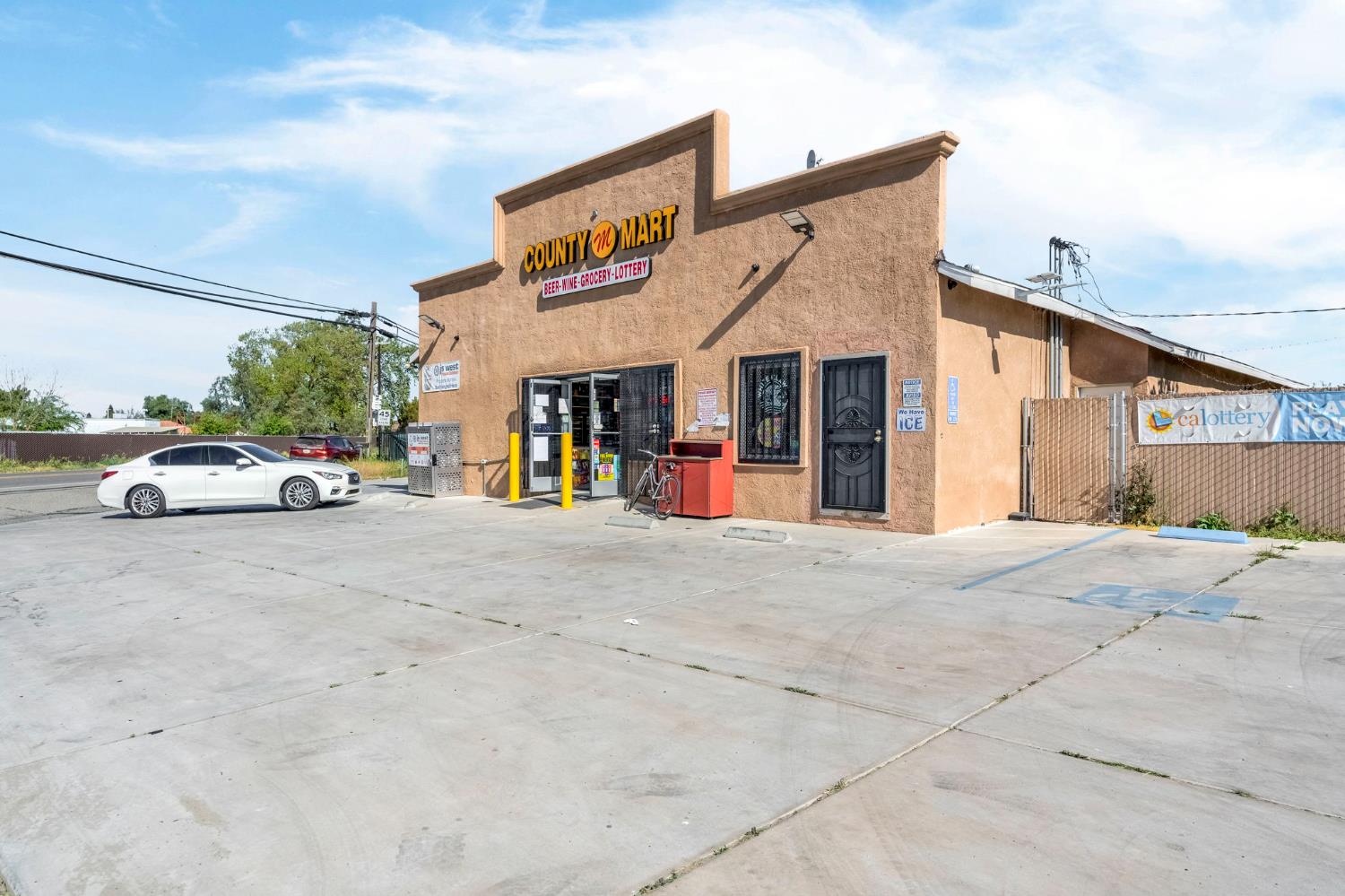 24110 Avenue 14, Madera, CA 93637