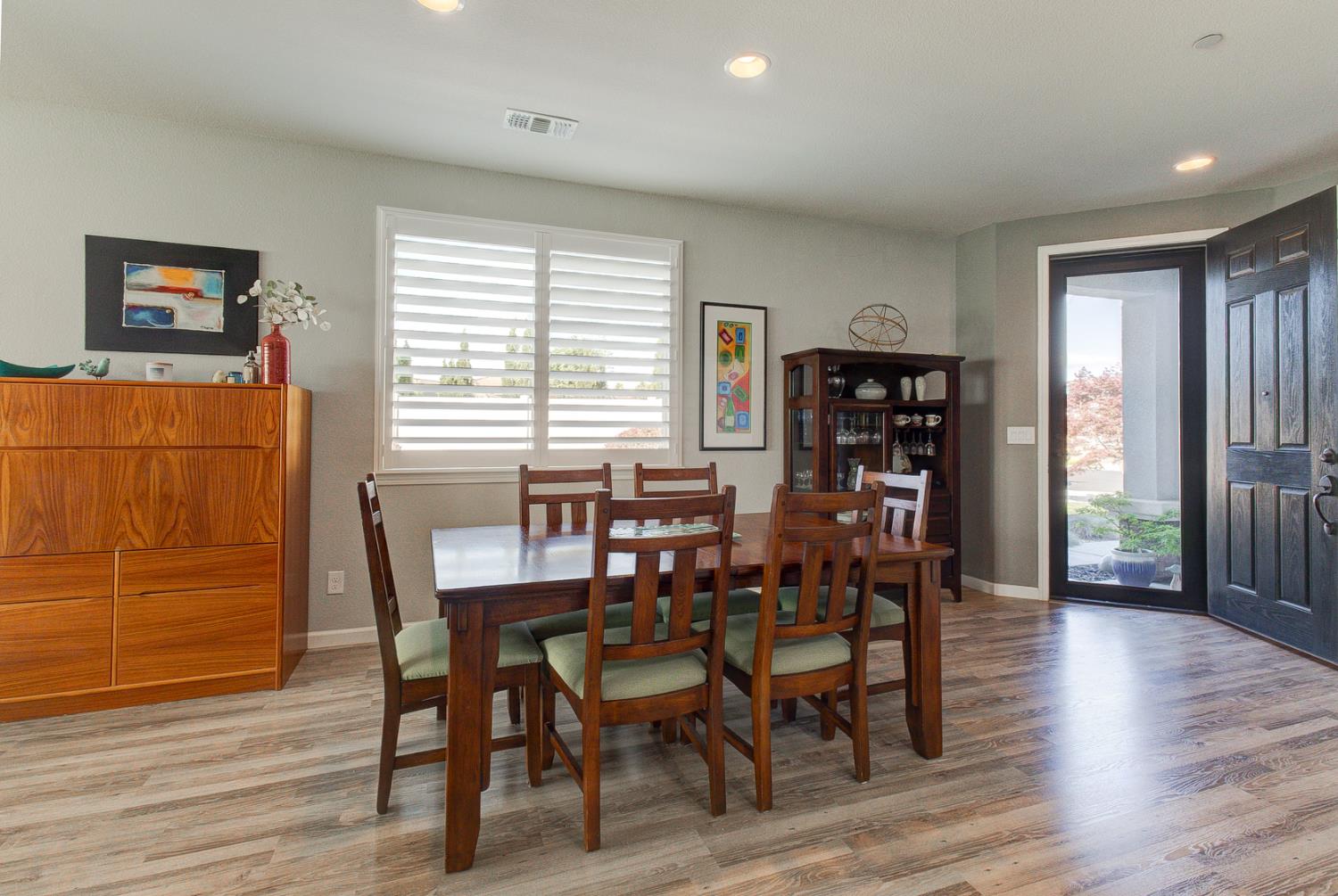 1635 Arbor Brook Dr, Manteca, CA 95336