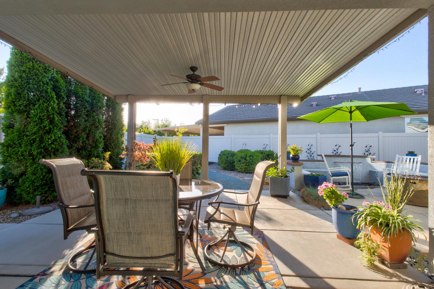 1635 Arbor Brook Dr, Manteca, CA 95336