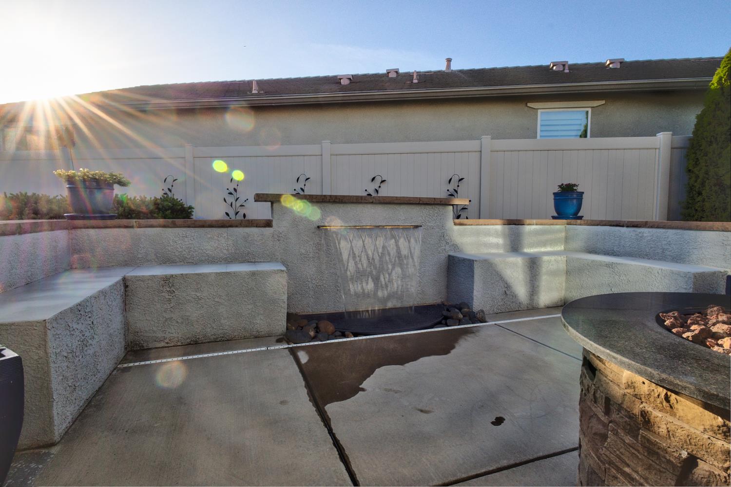 1635 Arbor Brook Dr, Manteca, CA 95336