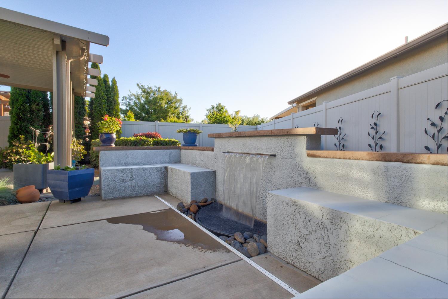 1635 Arbor Brook Dr, Manteca, CA 95336