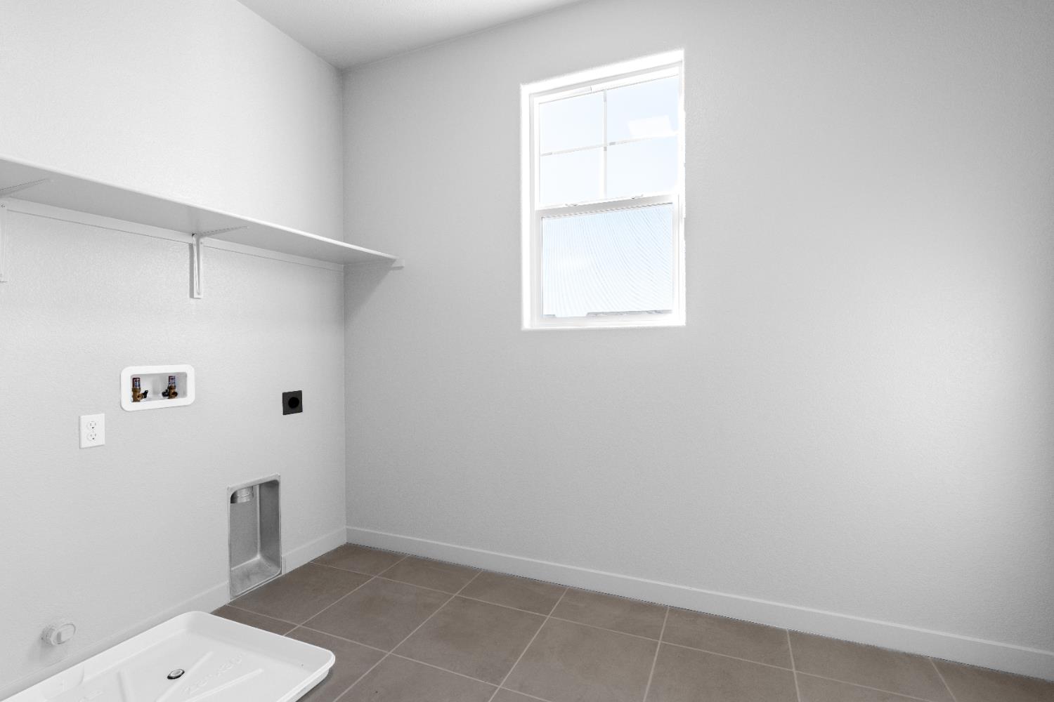 4741 Ariel St, Keyes, CA 95328