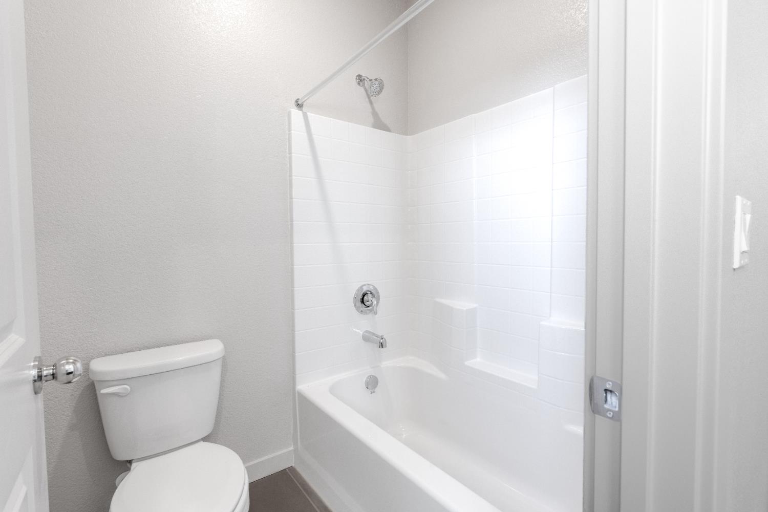 4741 Ariel St, Keyes, CA 95328