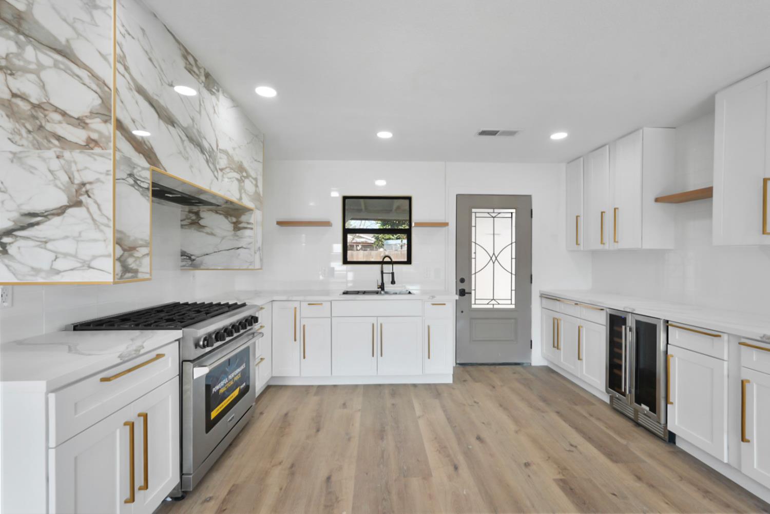 43 Skylark St, Merced, CA 95341