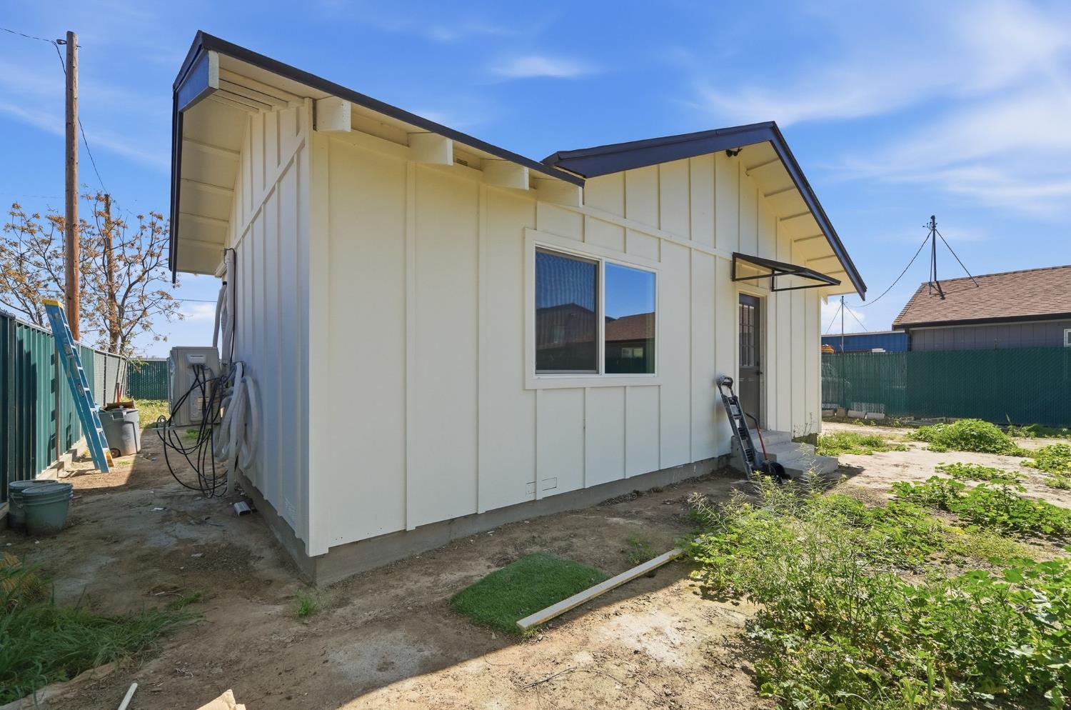 613 Beard Ave, Modesto, CA 95354