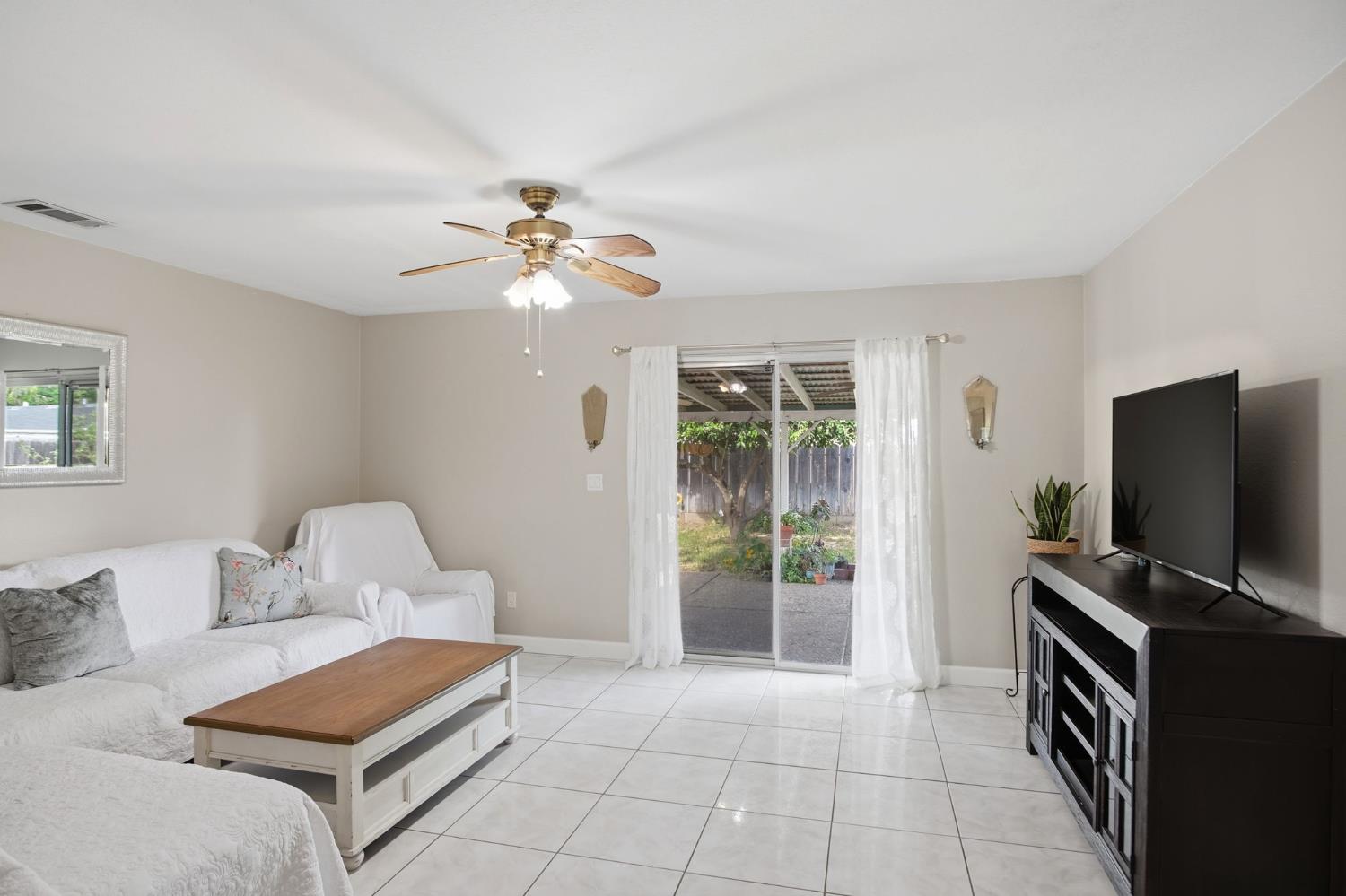 409 Belfast Ave, Modesto, CA 95354