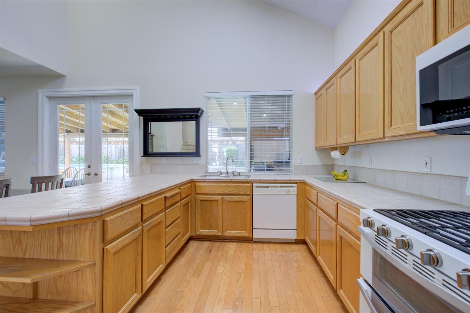 862 Moonbeam Way, Turlock, CA 95382