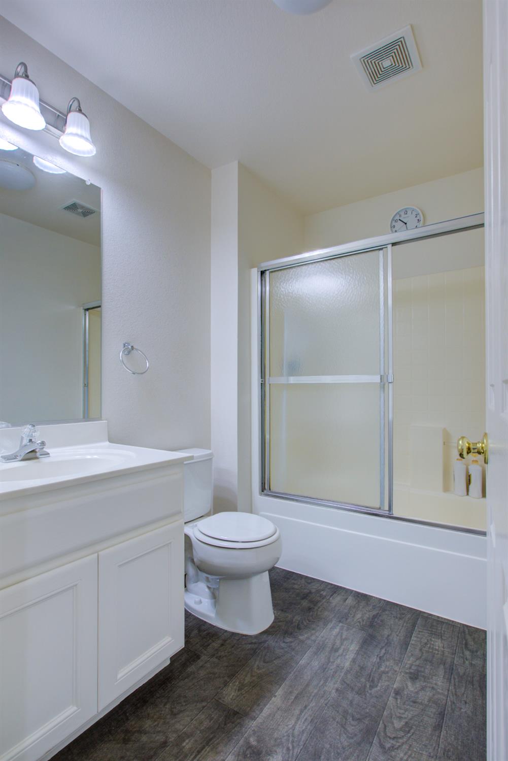 862 Moonbeam Way, Turlock, CA 95382