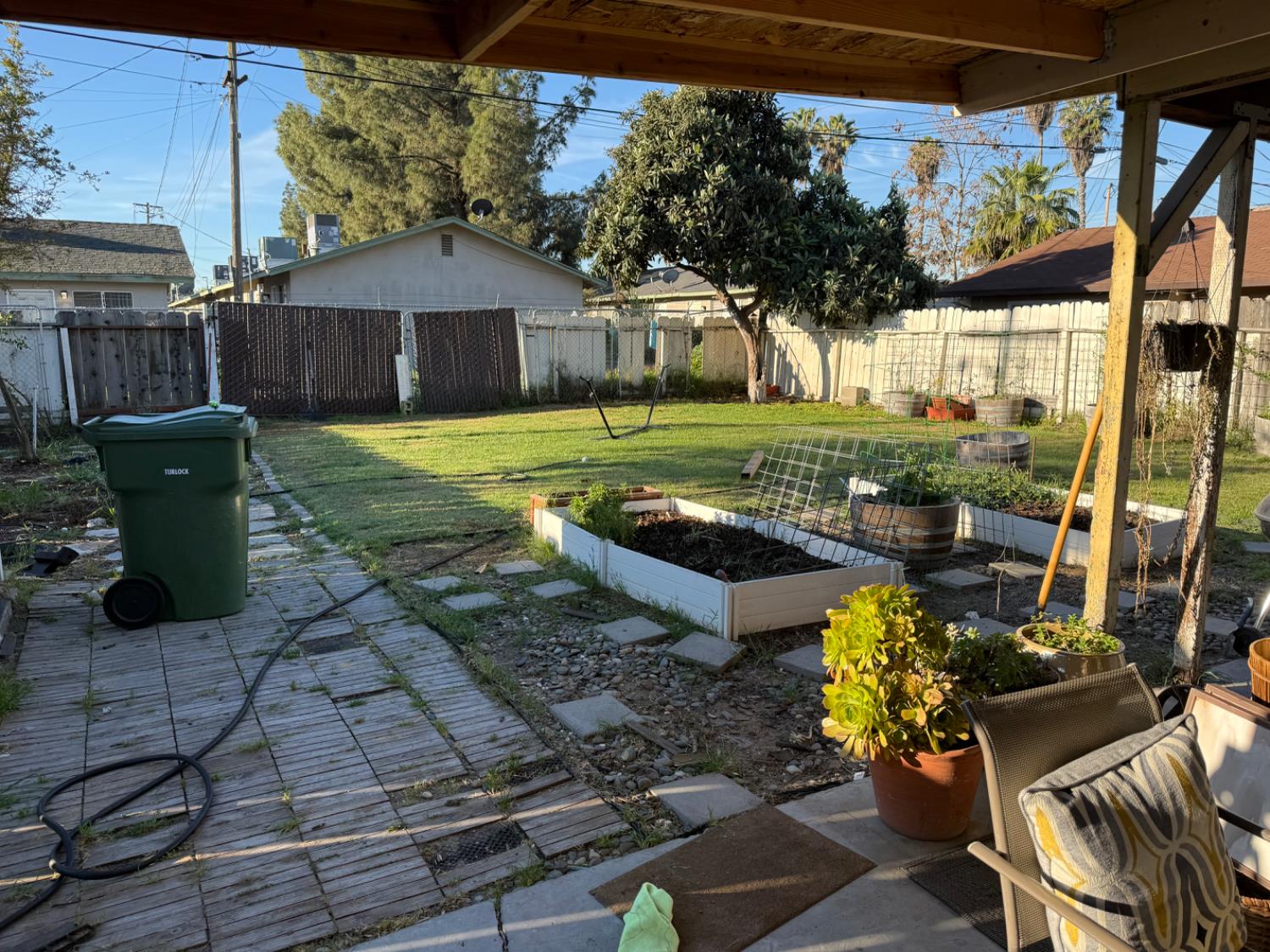 232 230 Angelus St, Turlock, CA 95380