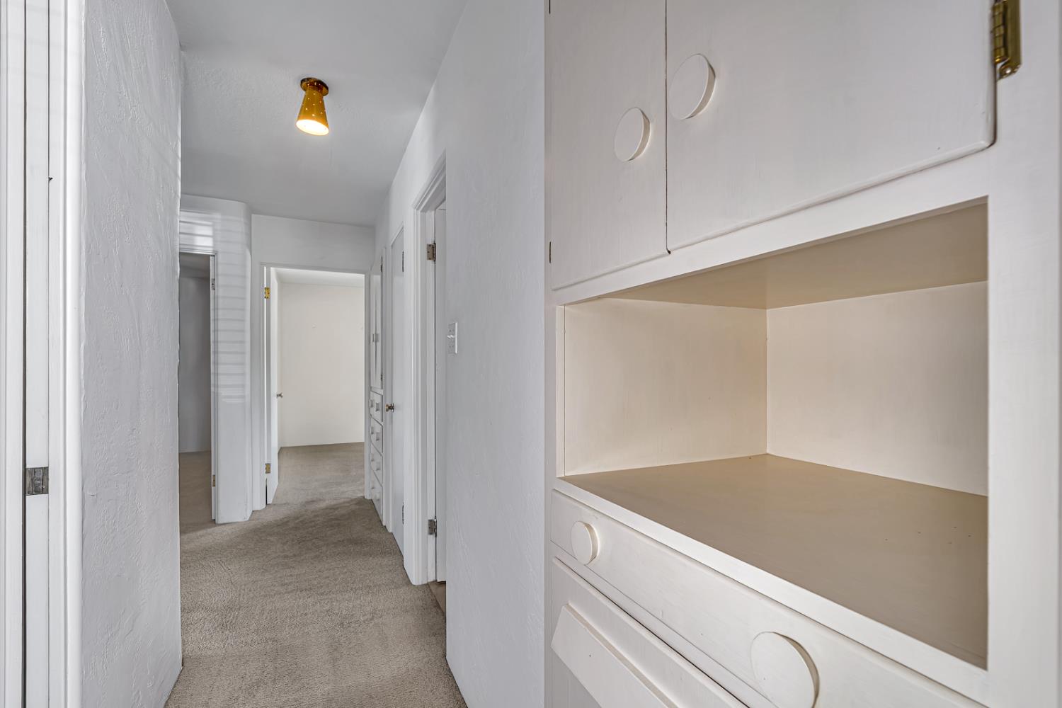 1502 Paradise Lane, Los Banos, CA 93635