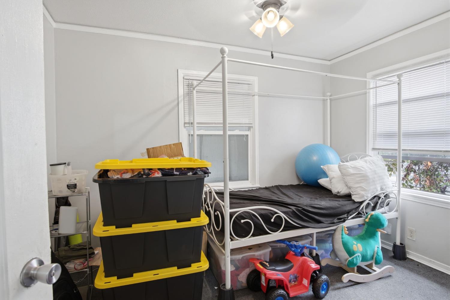 898 Yosemite Pkwy, Merced, CA 95341