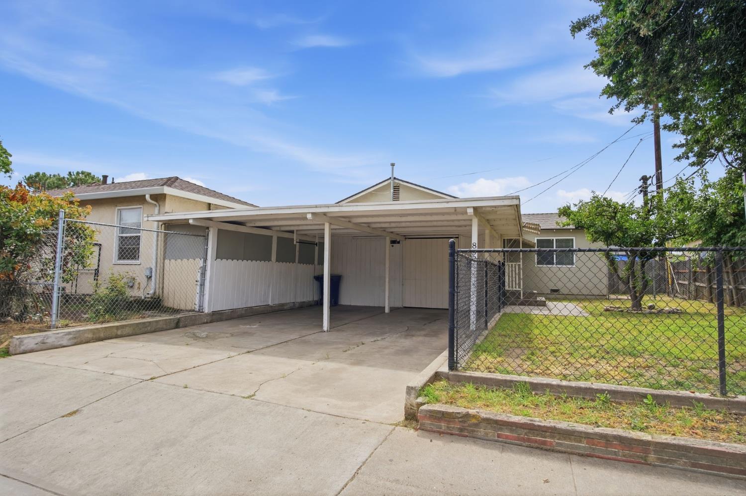 898 Yosemite Pkwy, Merced, CA 95341