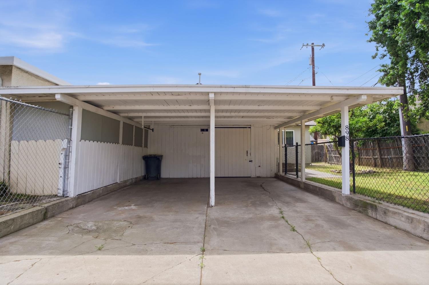 898 Yosemite Pkwy, Merced, CA 95341
