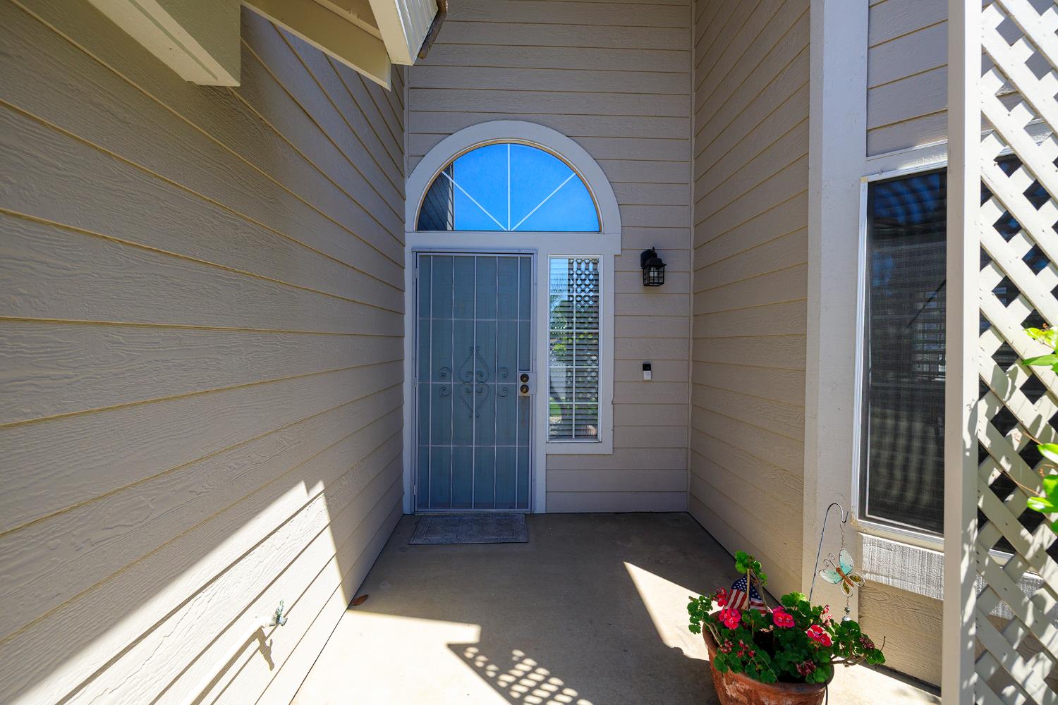 424 Codington Way, Modesto, CA 95355