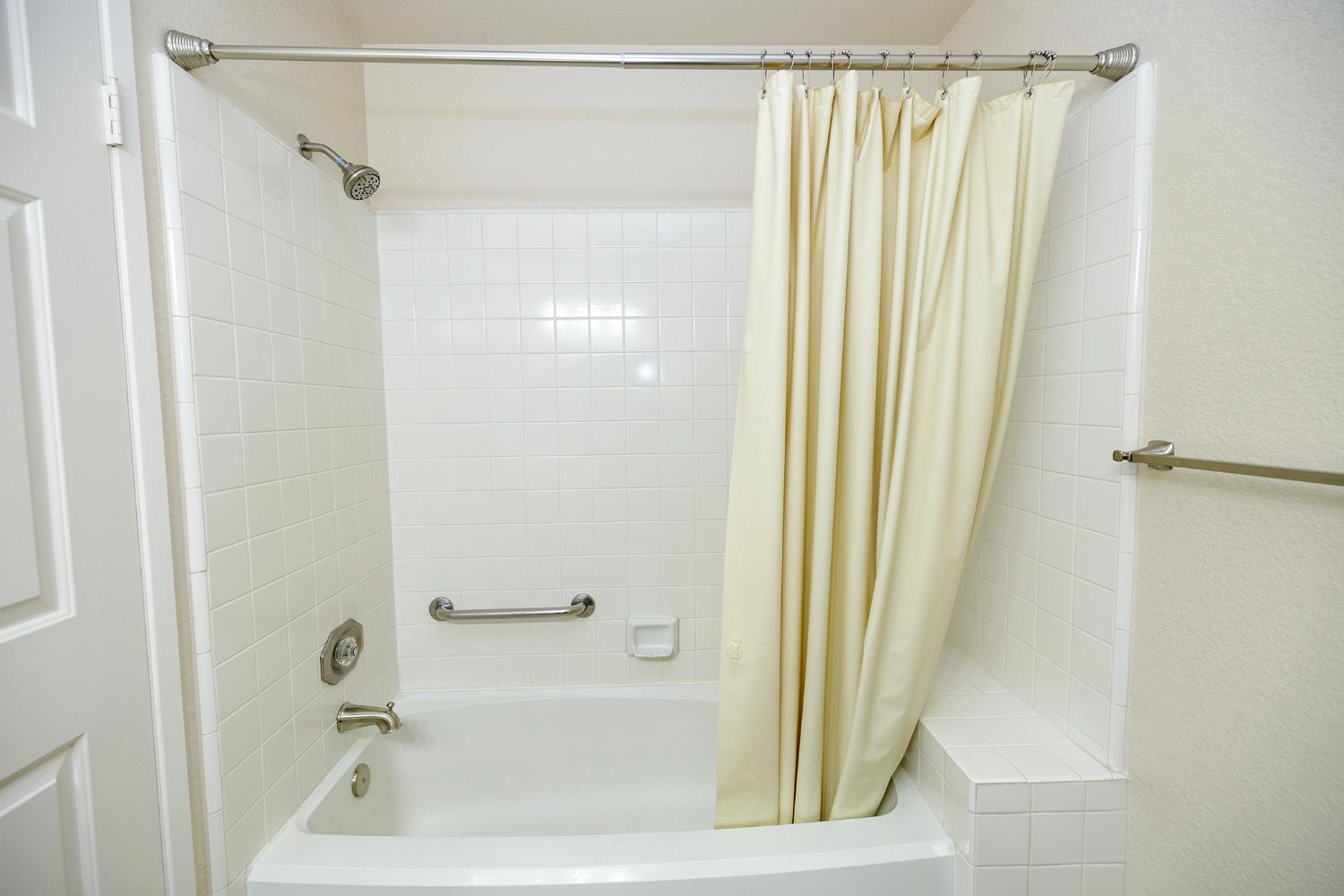 424 Codington Way, Modesto, CA 95355