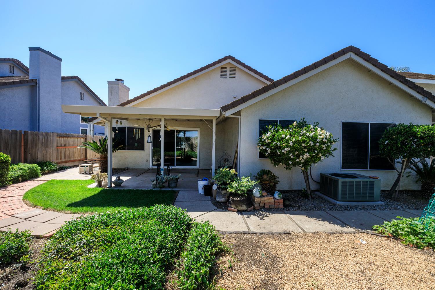 424 Codington Way, Modesto, CA 95355