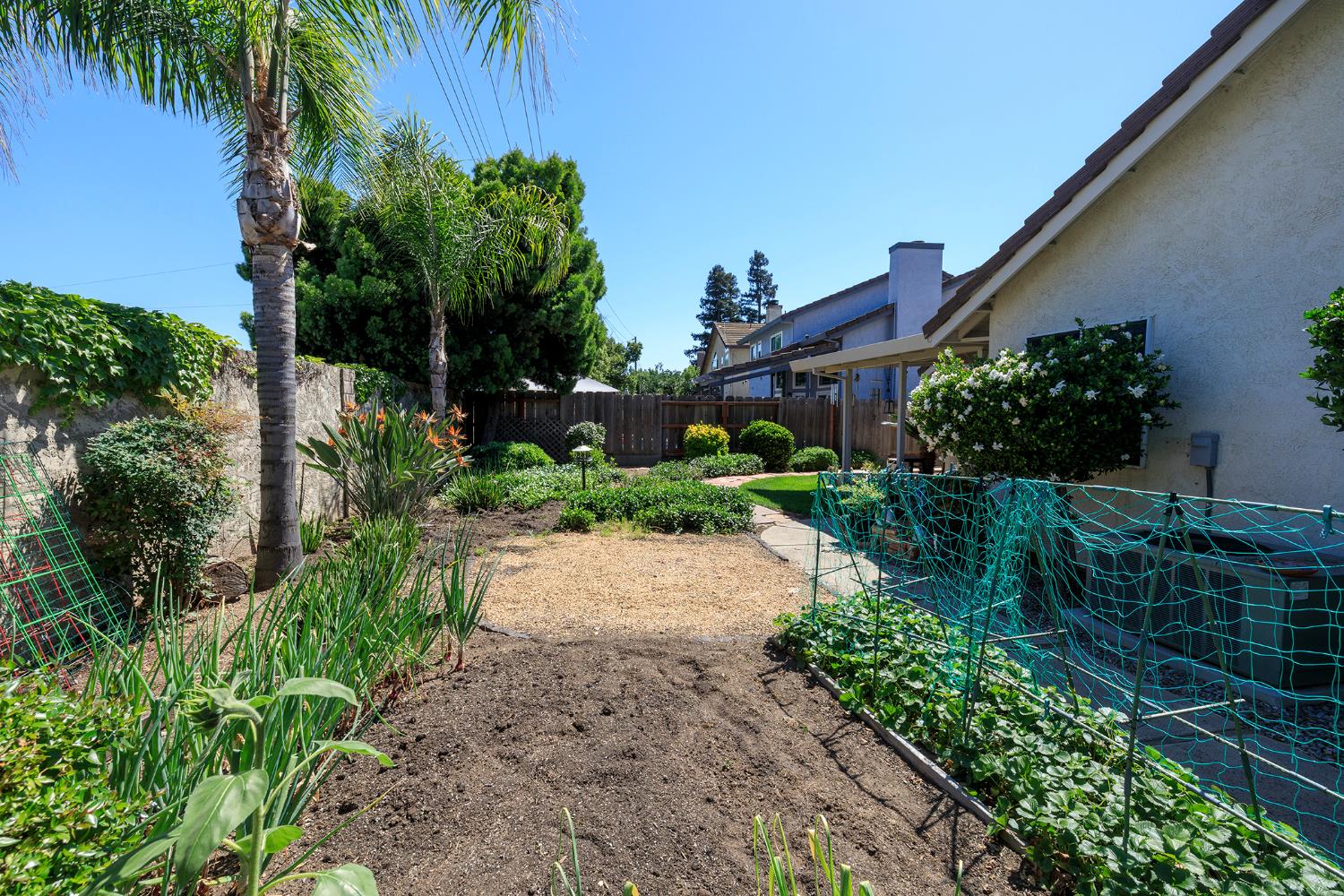 424 Codington Way, Modesto, CA 95355