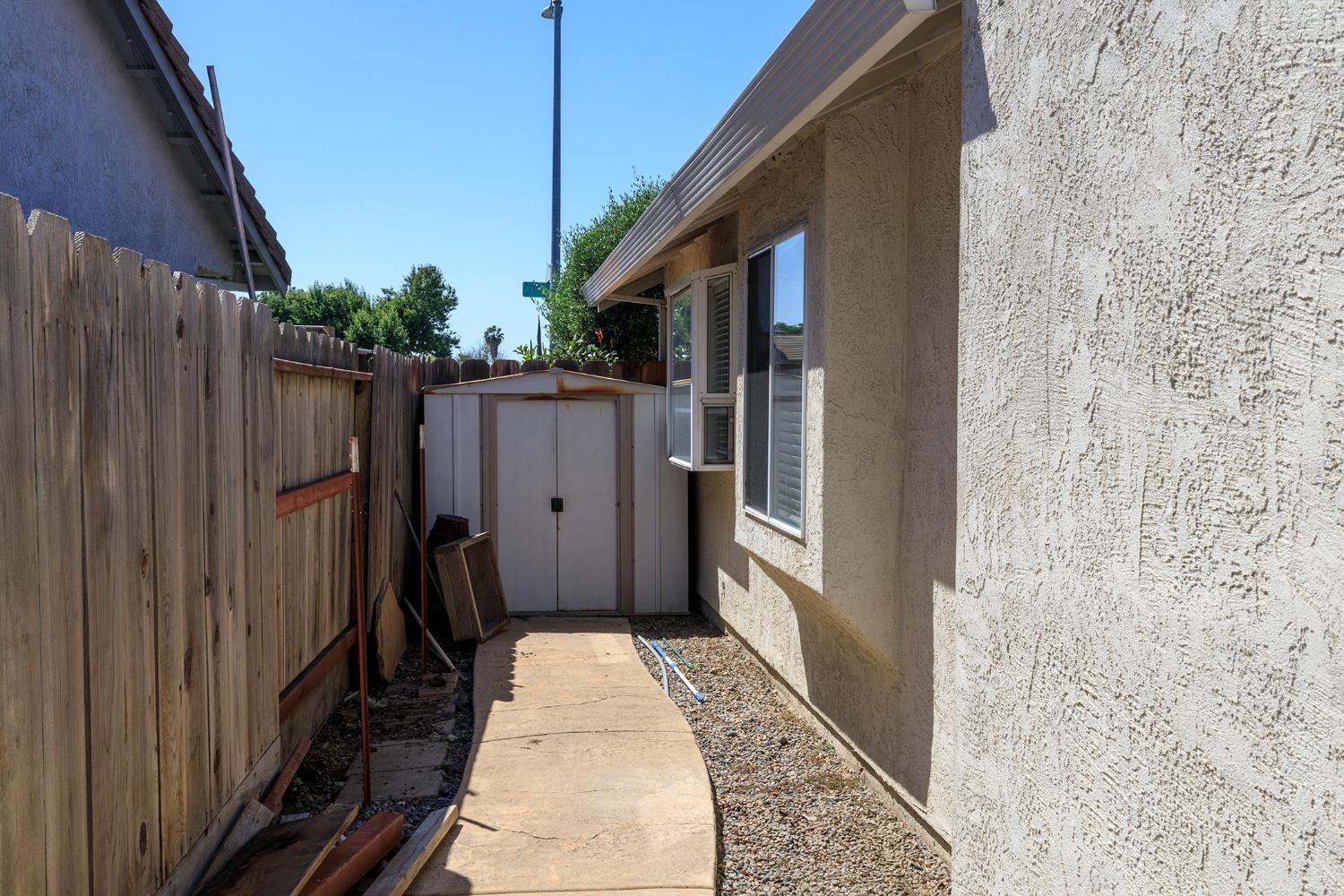 424 Codington Way, Modesto, CA 95355