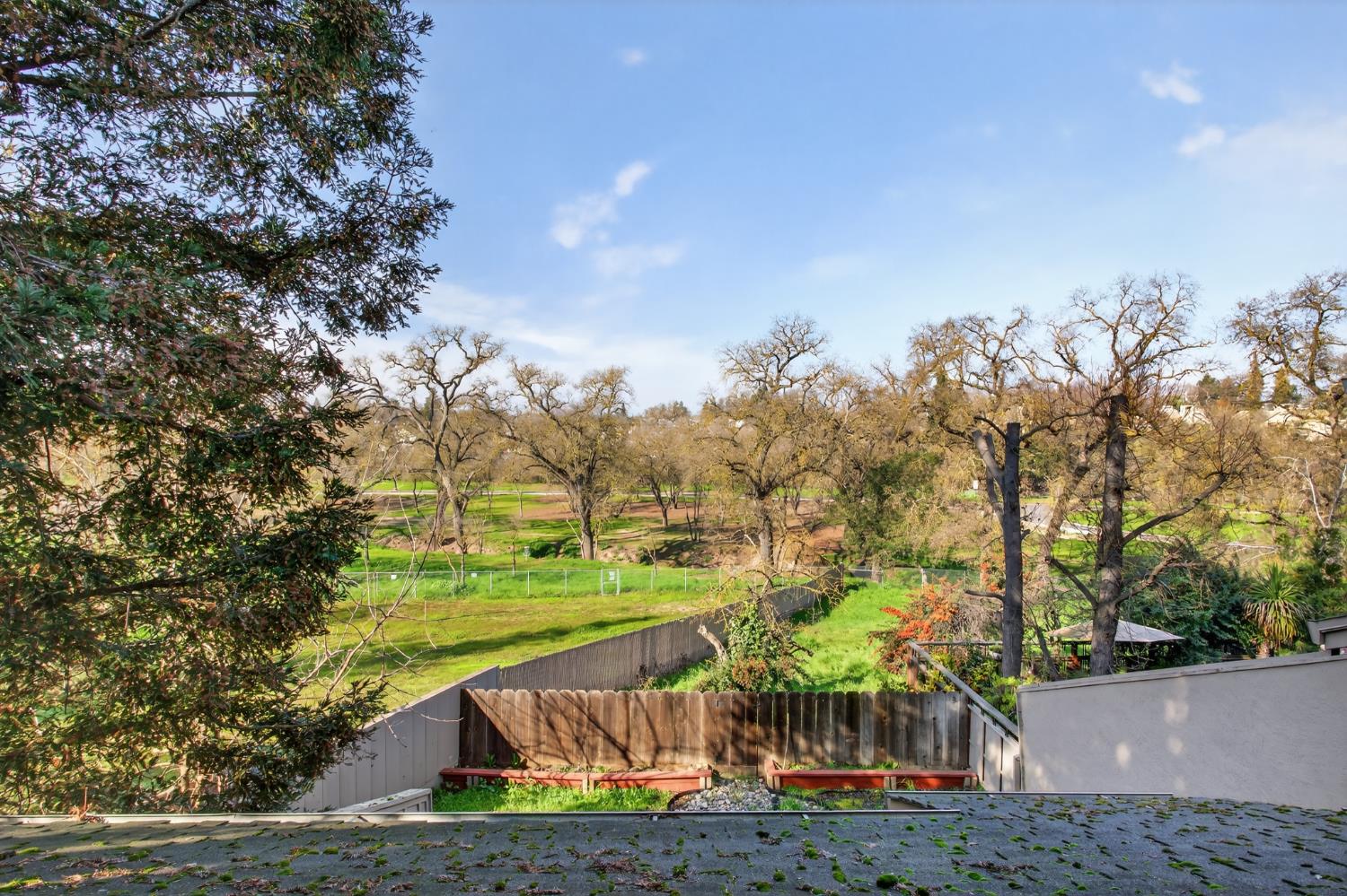 1729 Edgebrook Dr #A, Modesto, CA 95354