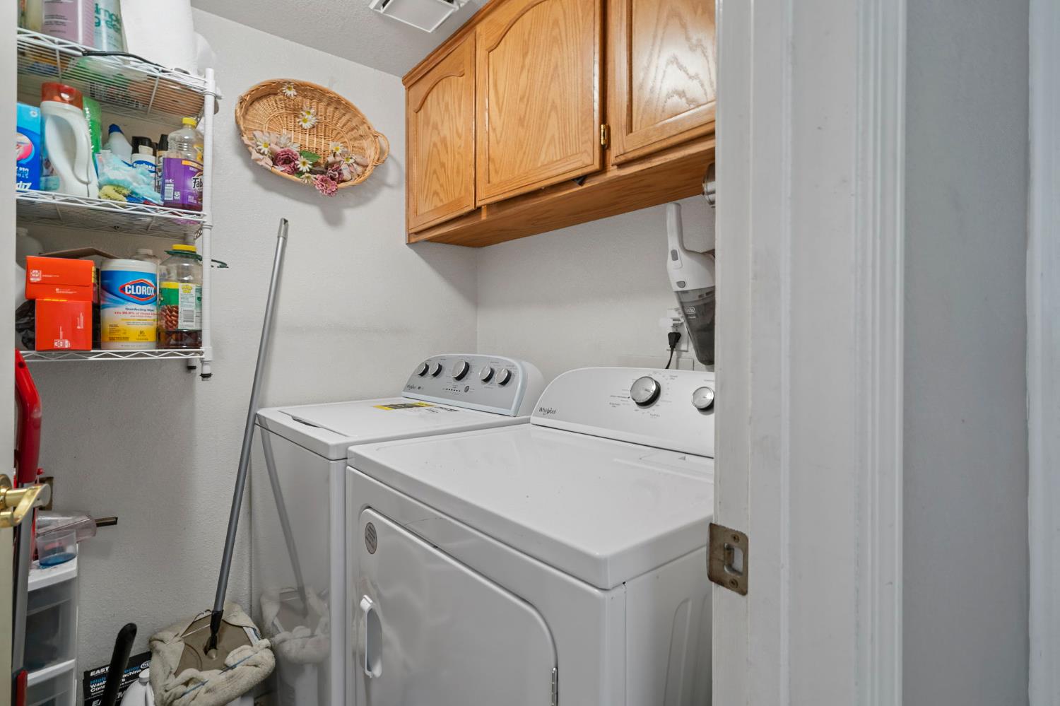 1712 Patton Dr, Modesto, CA 95356