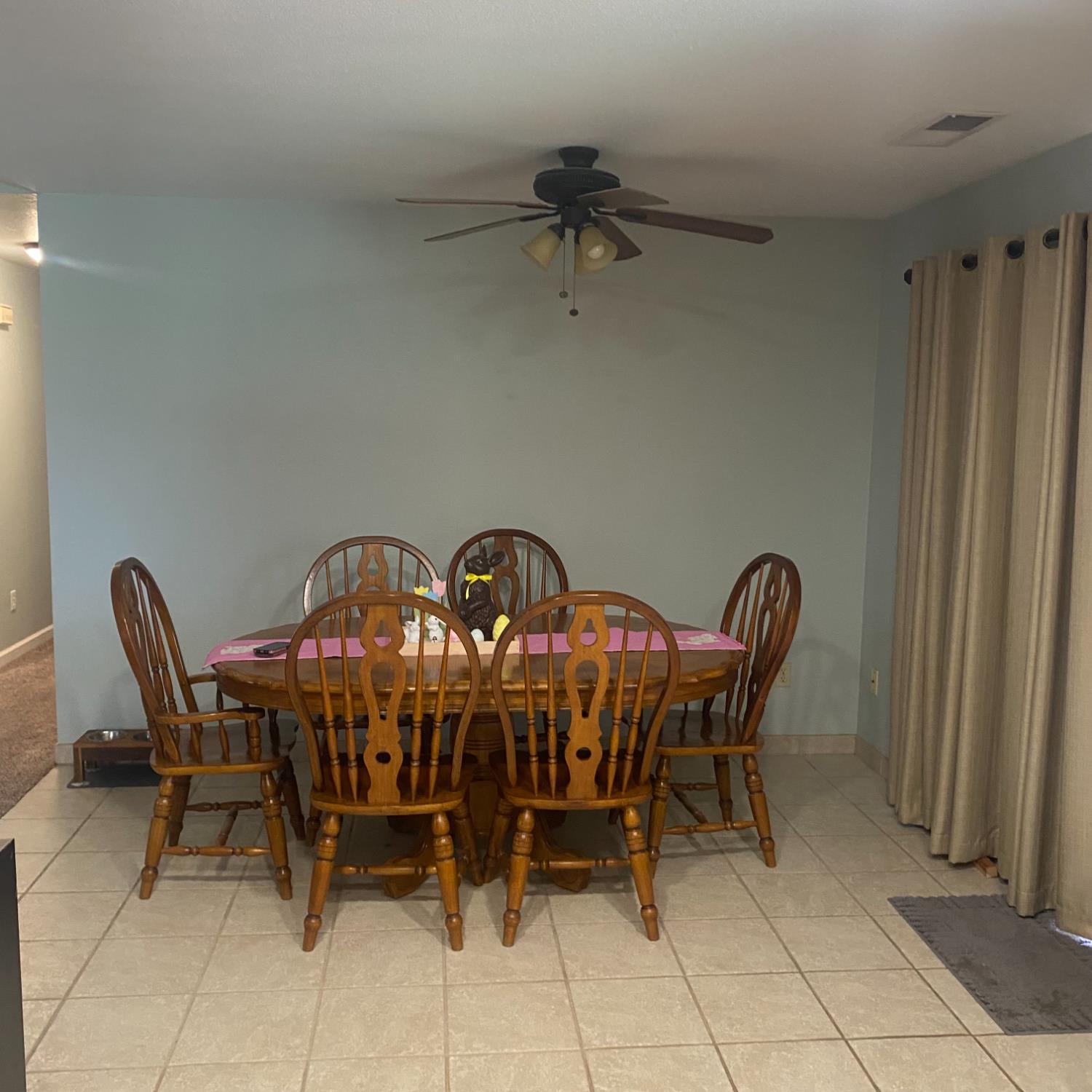 1095 Skyway Ct, Turlock, CA 95380