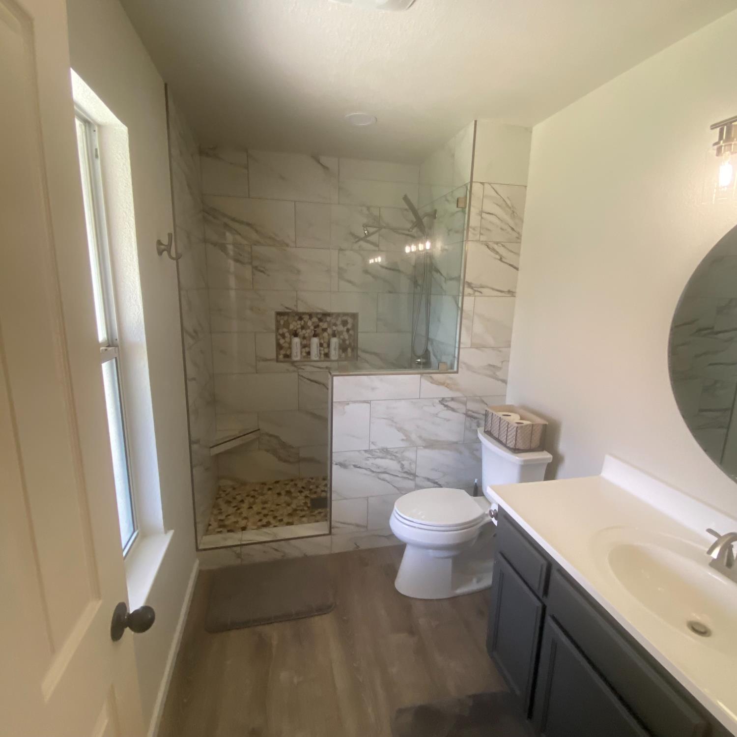 1095 Skyway Ct, Turlock, CA 95380