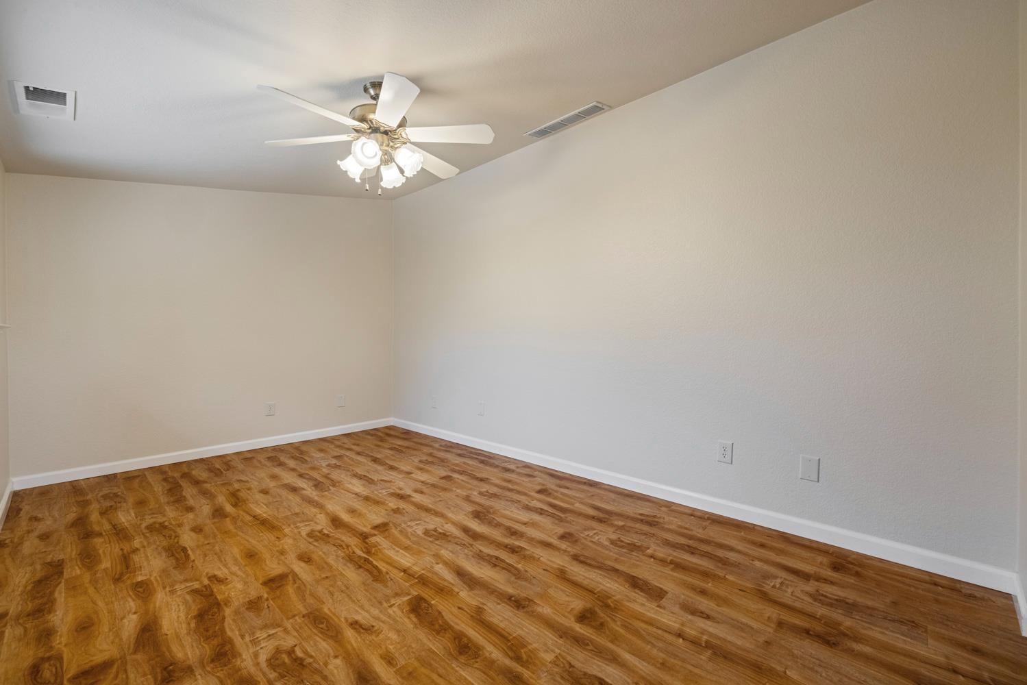 1400 Rosemead Ct, Modesto, CA 95350