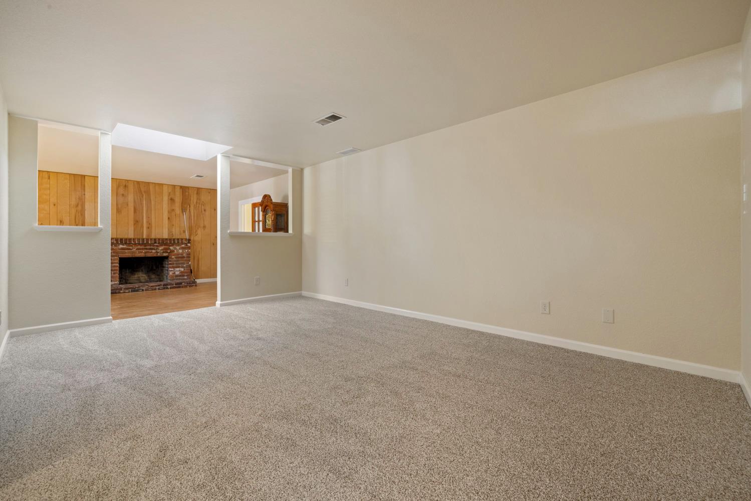 1400 Rosemead Ct, Modesto, CA 95350