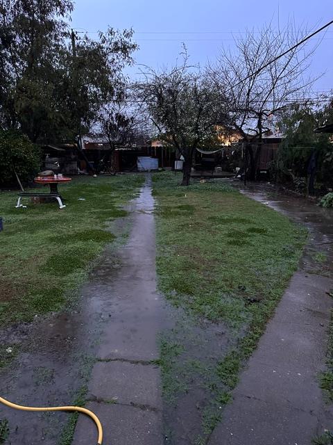 1151 W 11th St, Merced, CA 95341