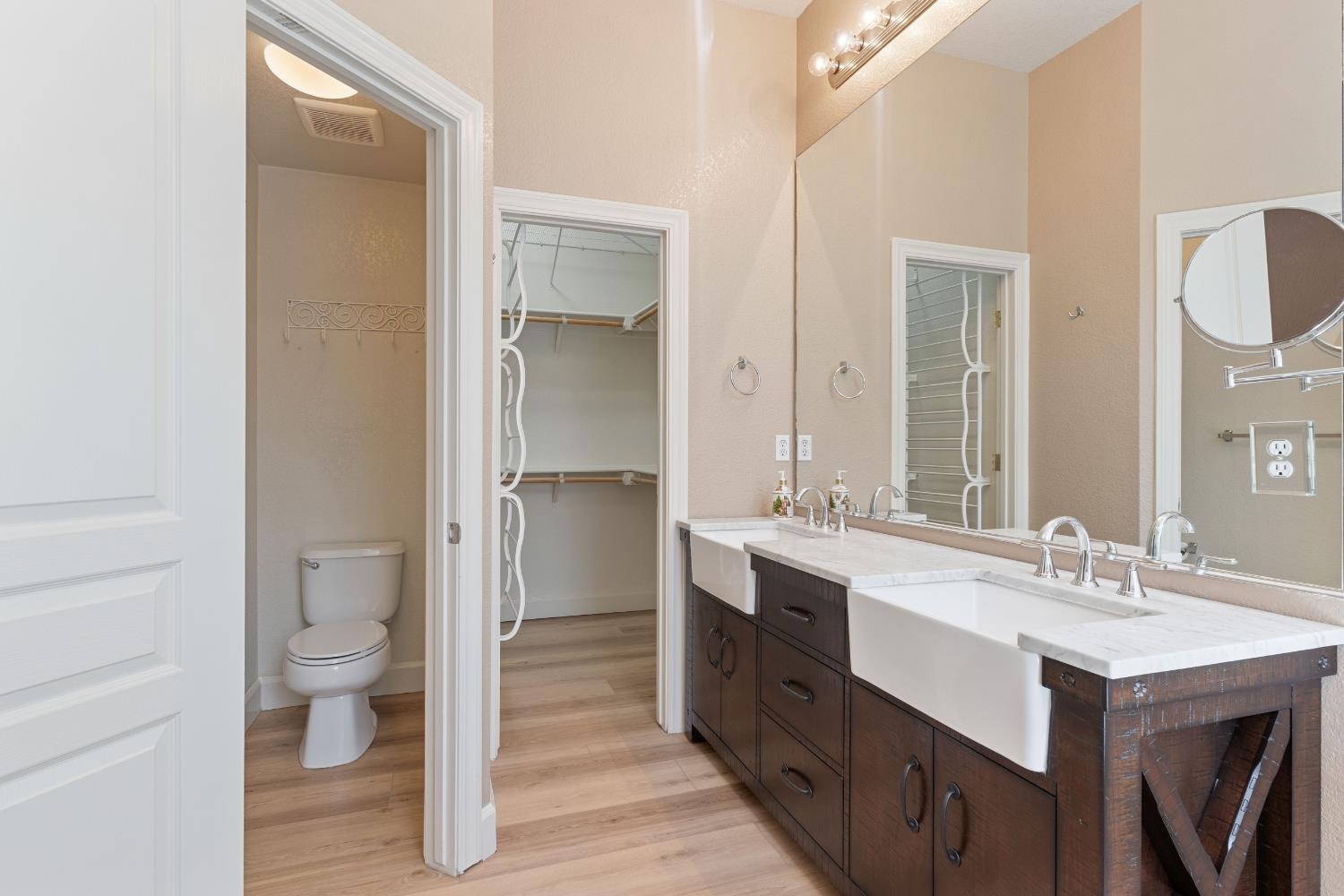 1812 Newhampton Ct, Modesto, CA 95355