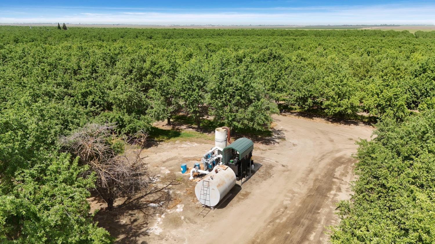 4866 E Roosevelt Rd, Chowchilla, CA 93610